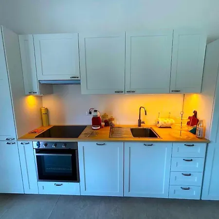 Apartment -la Bella Ameglia- Private Parking